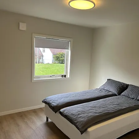 3 Bedroom With Parking דירה ברגן
