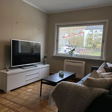 3 Bedroom With Parking דירה ברגן